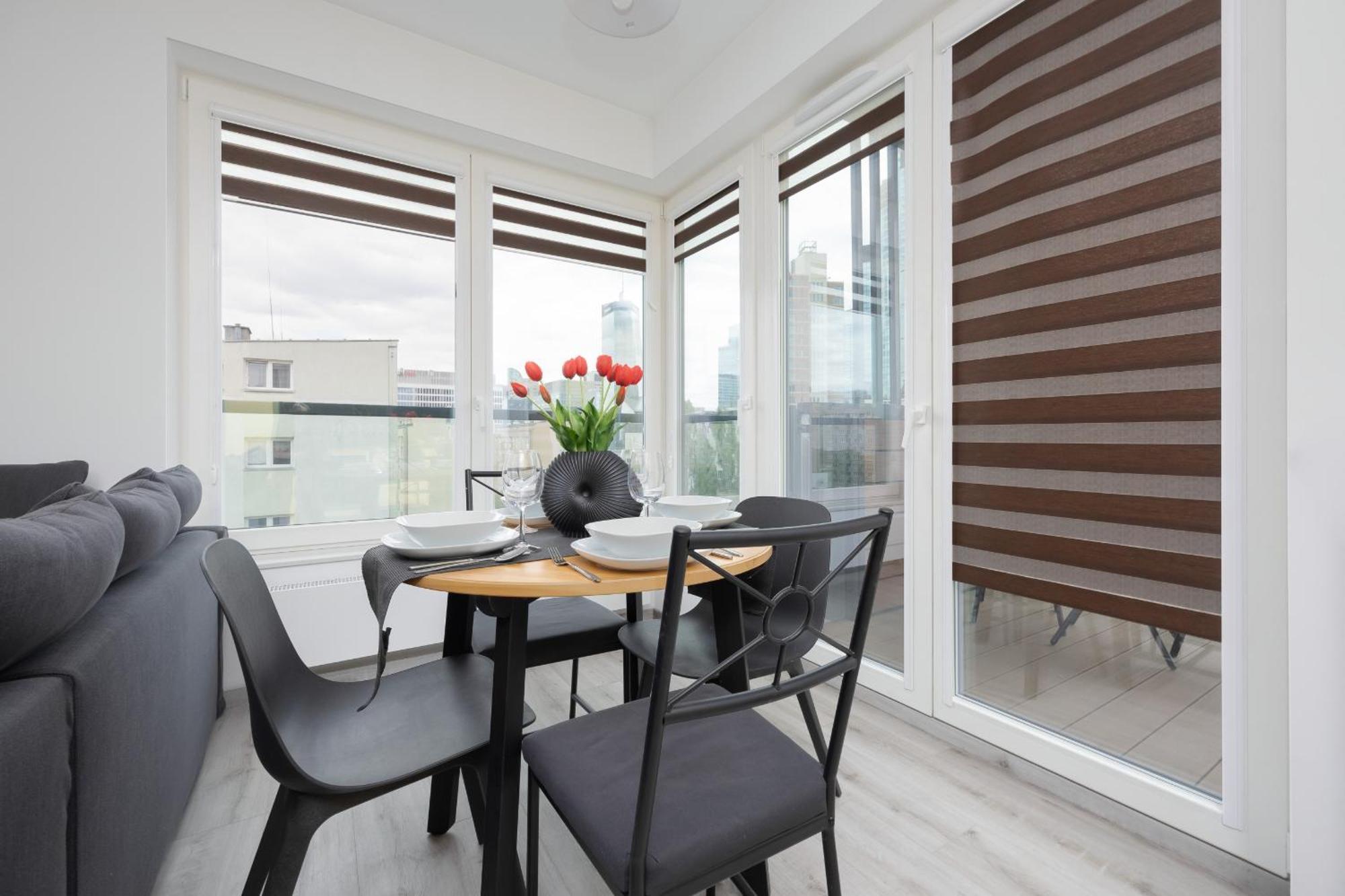 Apartament Z Widokiem Na Centrum 9 Pietro & Parking By Noclegi Renters Warszawa Zewnętrze zdjęcie